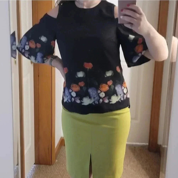 COPY - Ted Baker Amarga Kensington Cold-Shoulder Top - Picture 2 of 8